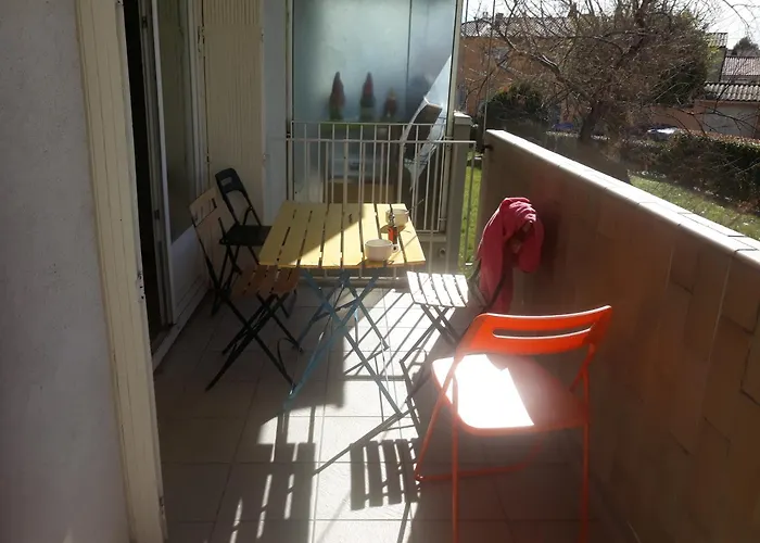 Dans Partage 70m2 Balcon Sud Quarto em Acomodações Particulares Nîmes